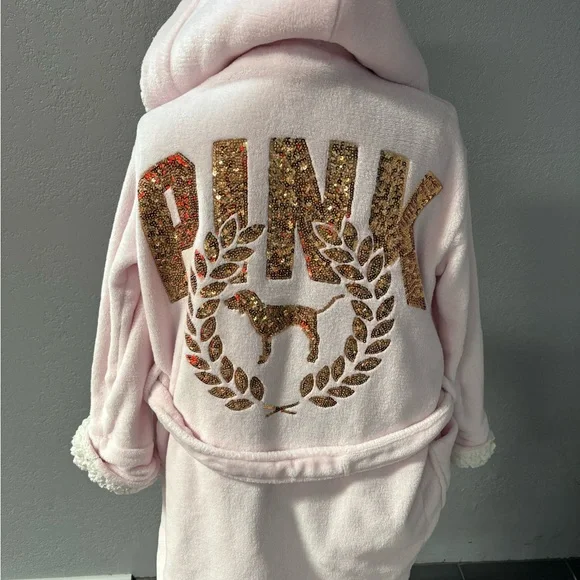 Victoria’s Secret Pink , Small Robe w/hoddie and  with Gold Accents, plush! - Picture 6 of 6